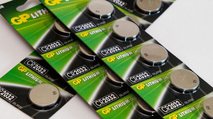 CR 2025 3V: Technische Daten, Kompatibilität und Installationsanleitung