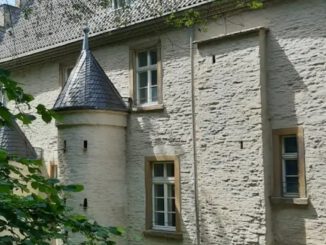 Fossilien- und Mineralienmarkt mit Führungen im Wasserschloss Werdringen