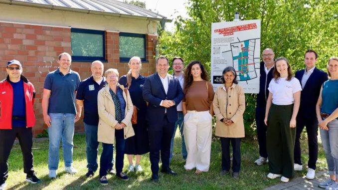Hagener Fritz-Steinhoff-Park bekommt 650 Meter langen AKTIV-Pfad für niedrigschwelliges Training Hagener Fritz-Steinhoff-Park bekommt 650 Meter langen AKTIV-Pfad für niedrigschwelliges Training