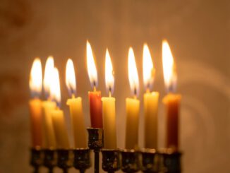 Mülheim lädt zur öffentlichen Chanukka-Feier auf dem Synagogenplatz