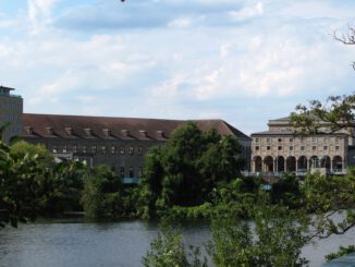 NRW zahlt 4,4 Millionen Euro für Mülheims Grüne Mitte: Wege, Teiche und inklusiver Spielplatz stehen im Fokus